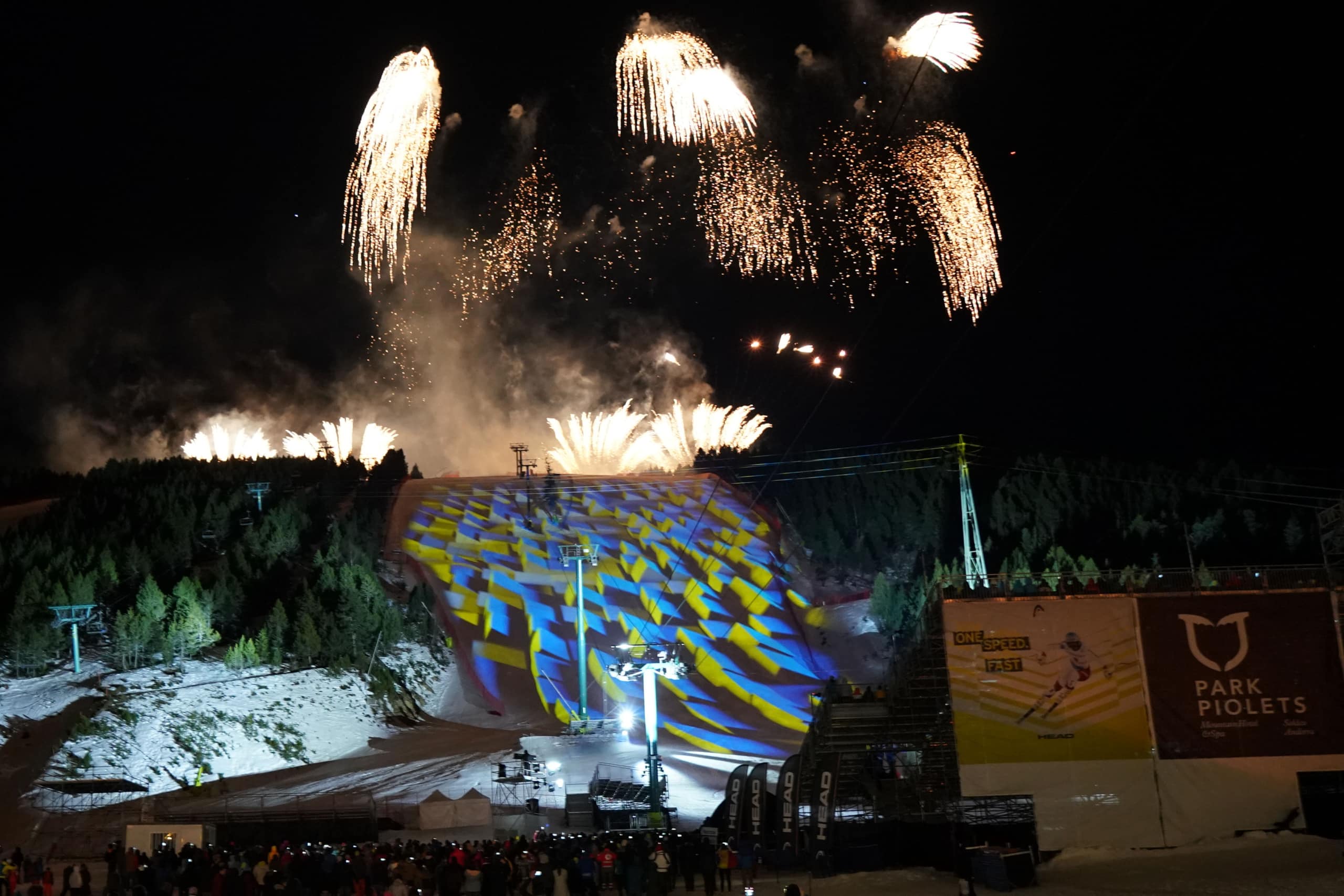 Espectáculos para eventos deportivos. Video-mapping para la ceremonia de inauguración realizado para el Mundial de Ski Andorra 2019.